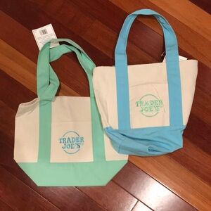 👏TJs!! Canvas Tote Bag Set - Mint and Blue